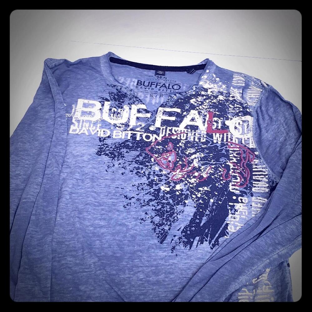 Men's Buffalo David Bitton Long Sleeve Tee - Bold Graphic Design